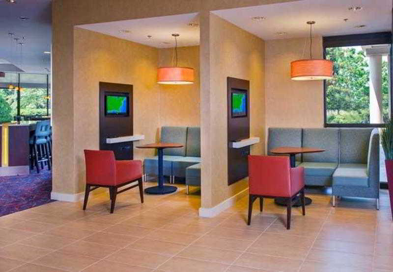 Residence Inn Arlington Pentagon City Ресторан фото