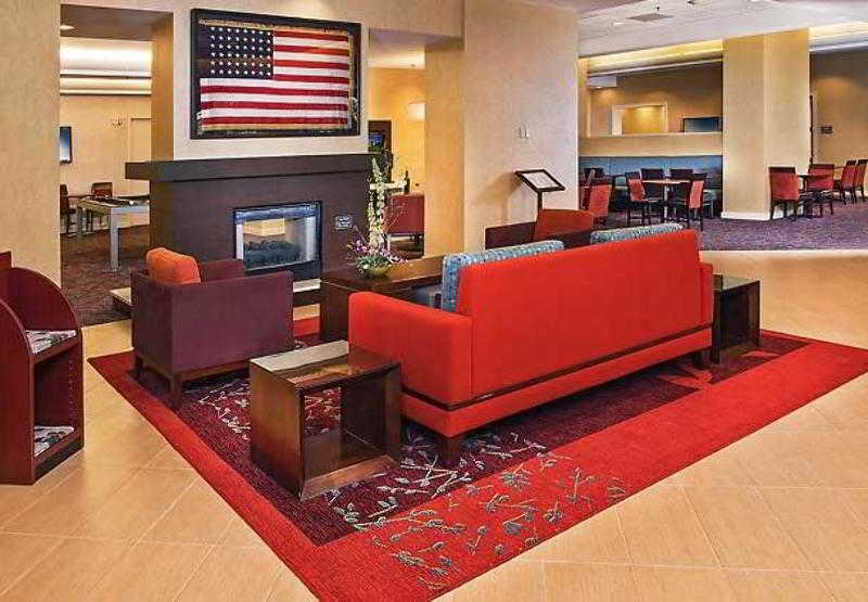 Residence Inn Arlington Pentagon City Интерьер фото