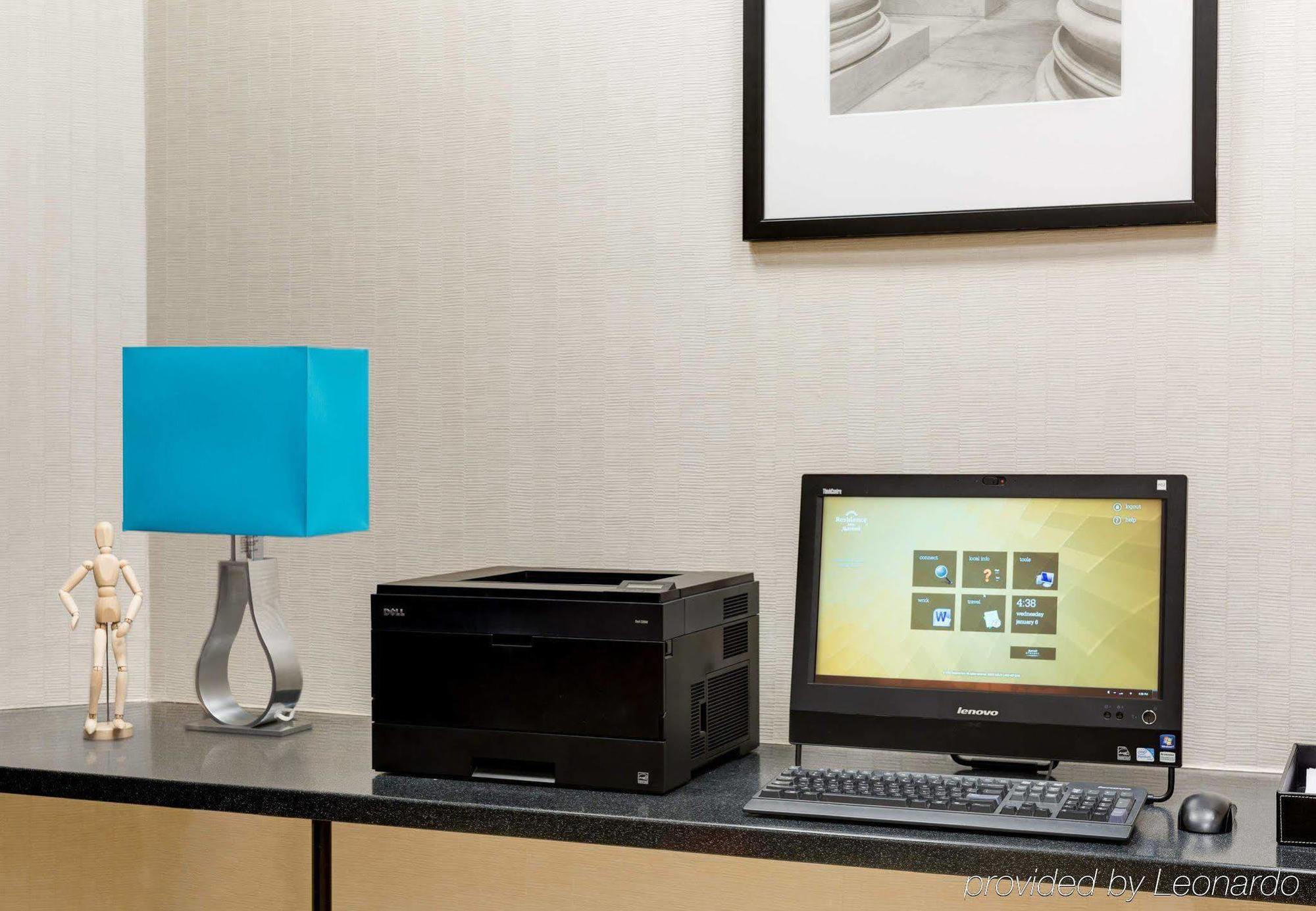 Residence Inn Arlington Pentagon City Экстерьер фото