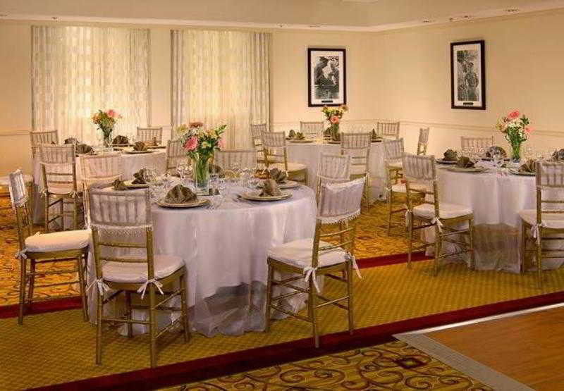 Residence Inn Arlington Pentagon City Экстерьер фото