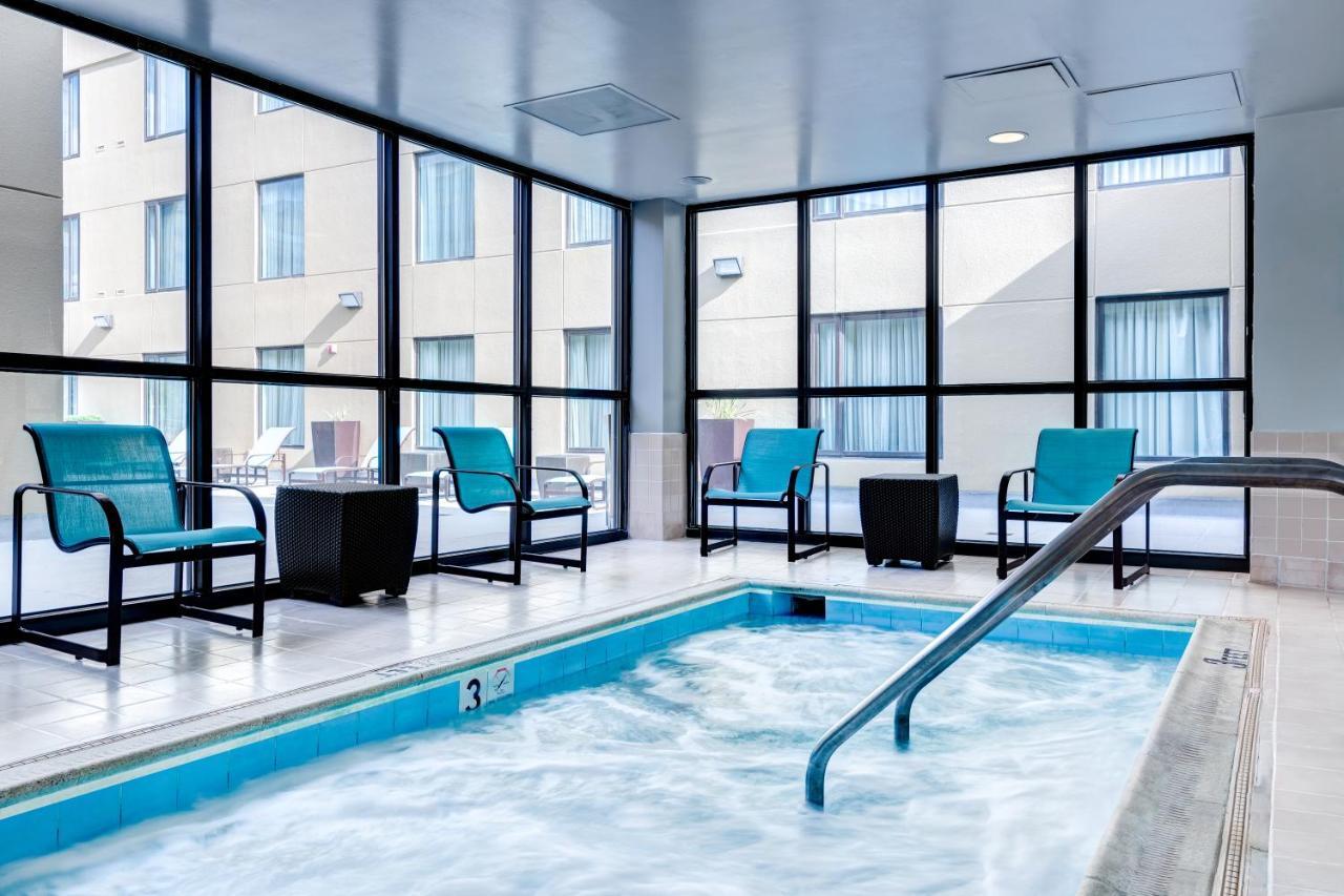 Residence Inn Arlington Pentagon City Экстерьер фото